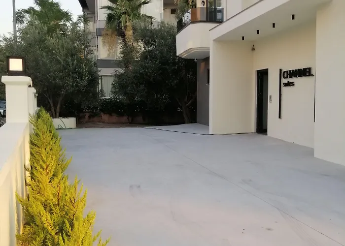 Channel מלון דירות פאטהיה