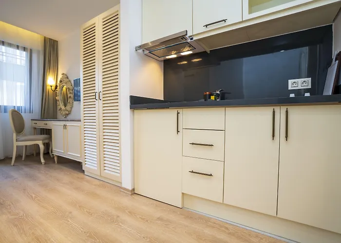 Channel 3* فتحية